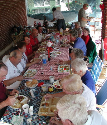 {short description of image}